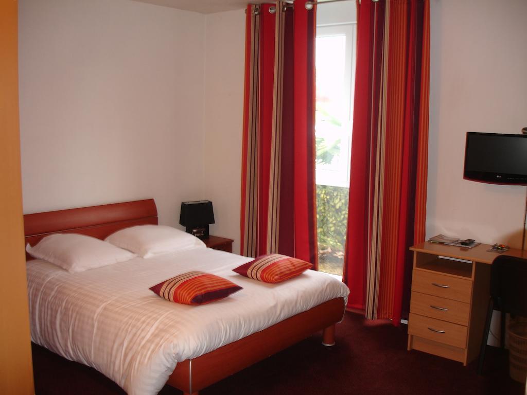 Agape Hotel Niort- Bessines Szoba fotó