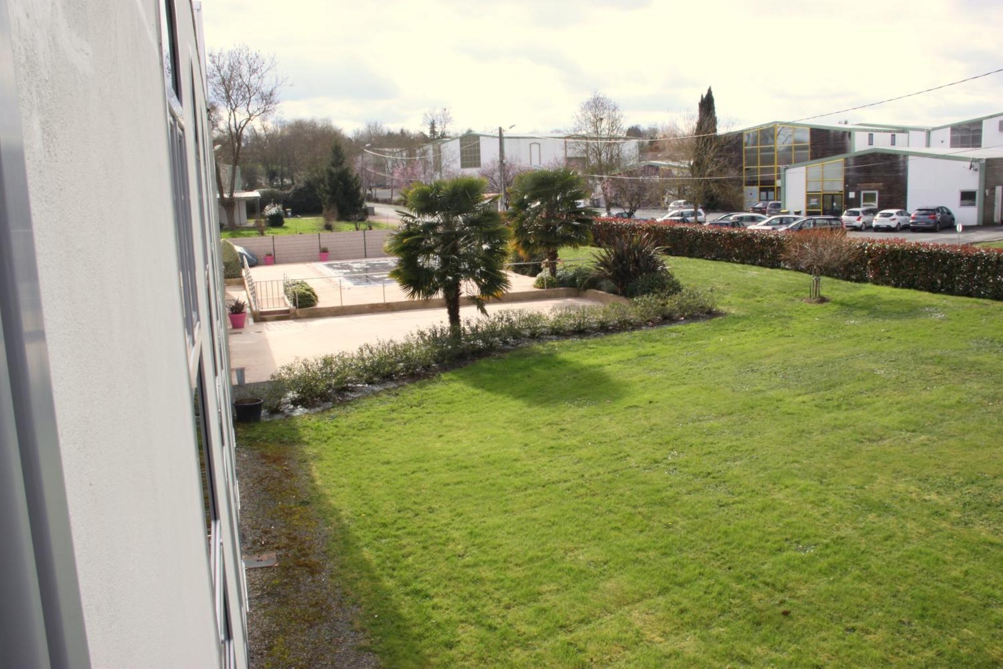 Agape Hotel Niort- Bessines Kültér fotó